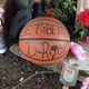 Illustration for article titled Chicago Artist's Shrine To Derrick Rose Is The Saddest